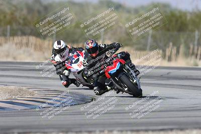 media/Dec-01-2025-Moto Forza (Mon) [[2daa91e15f]]/1-Advanced Group/Session 3 (Turn 3)/